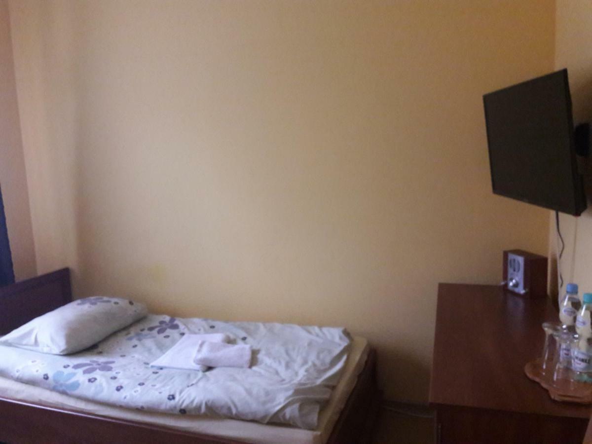 Pod Orlem Wałcz Exterior foto